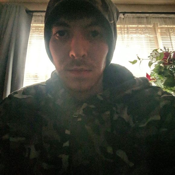 Meet your Posher, Brad - Picture 1 of 1